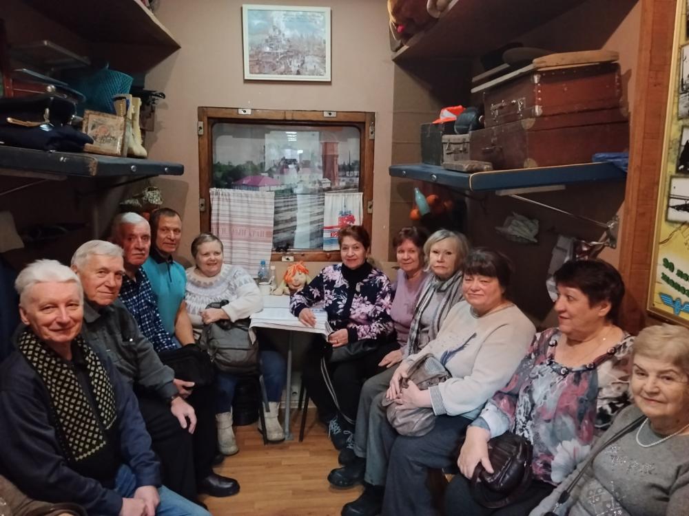 Музей Ивановского железнодорожного колледжа встретил своих друзей - ветеранов - железнодорожников