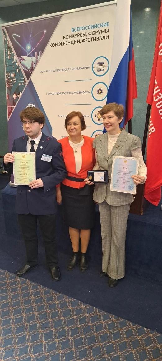 "Обретенное поколение" и "Наука. Творчество. Духовность"