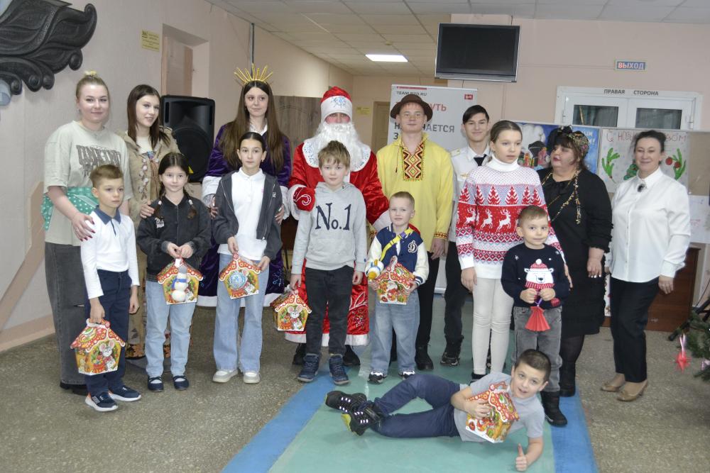 Администрация и педагогический коллектив колледжа выражает благодарность за новогоднюю сказку для детей участников СВО