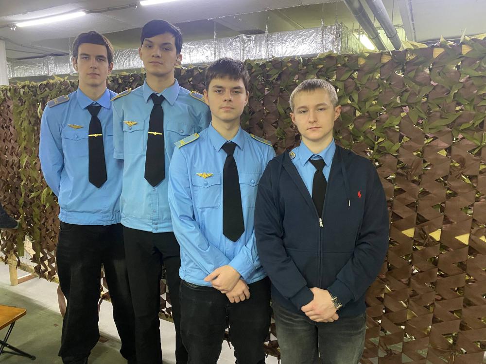 Помощь в волонтерском центре