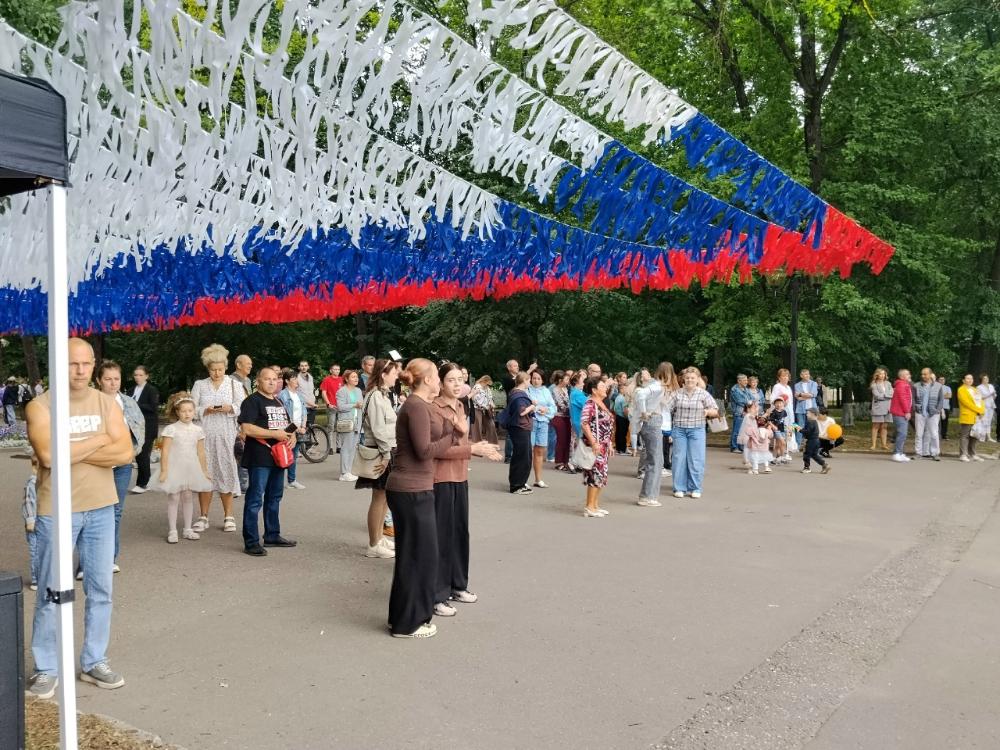Студентки группы 48 приняли участие в Дне молодёжи
