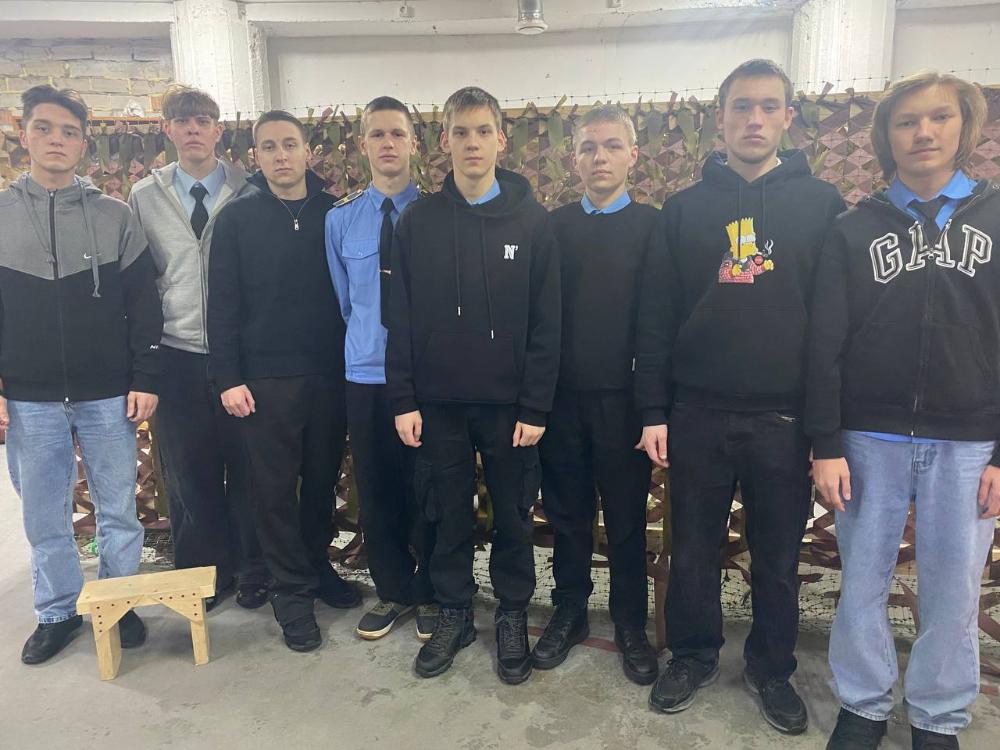 Помощь студентов в волонтёрском центре